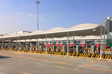 睦邻共生，，，，，，，，点亮绿色未来